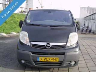Opel Vivaro 2.5 dubbel cabin met AIRCO MOTOR 100% OKE
