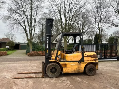 te koop hyundai diesel heftruck HDF45-III