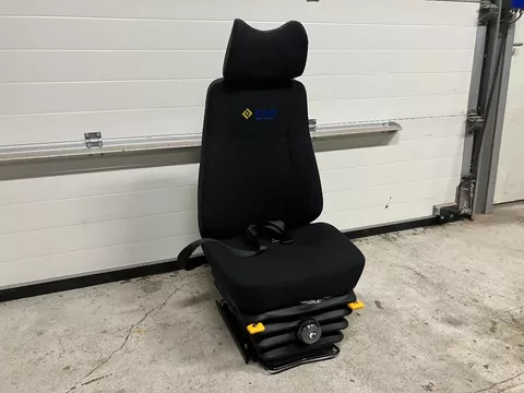 Kab 414 nieuwe stoel