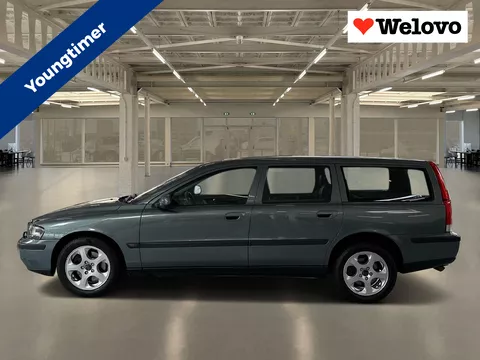 Volvo V70 2.5 T AWD Incl. BTW, uniek 148.000km, incl. garantie+ Rijklaar, schuifdak....