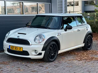 MINI Cooper S 1.6 CHILI YOUNGTIMER