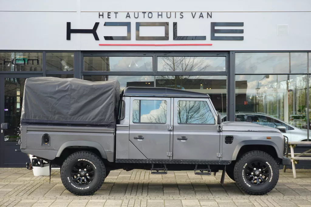 Land Rover Defender 2.2 D 130&quot; S Crew Cab
