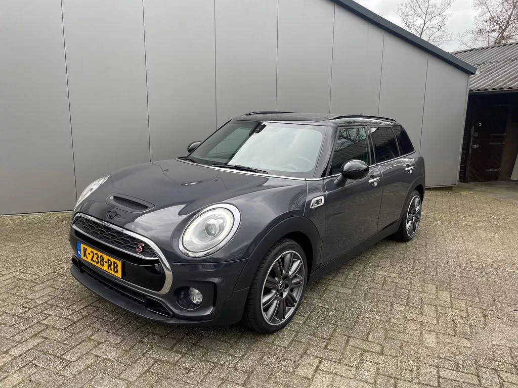 Mini Mini Clubman 2.0 Cooper S Chili Serious Business | Navi | Panoramadak | Automaat