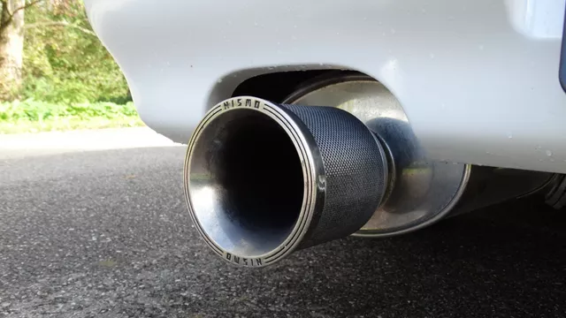 1996 Nissan Skyline JDM car for sale — photo 18 of 24