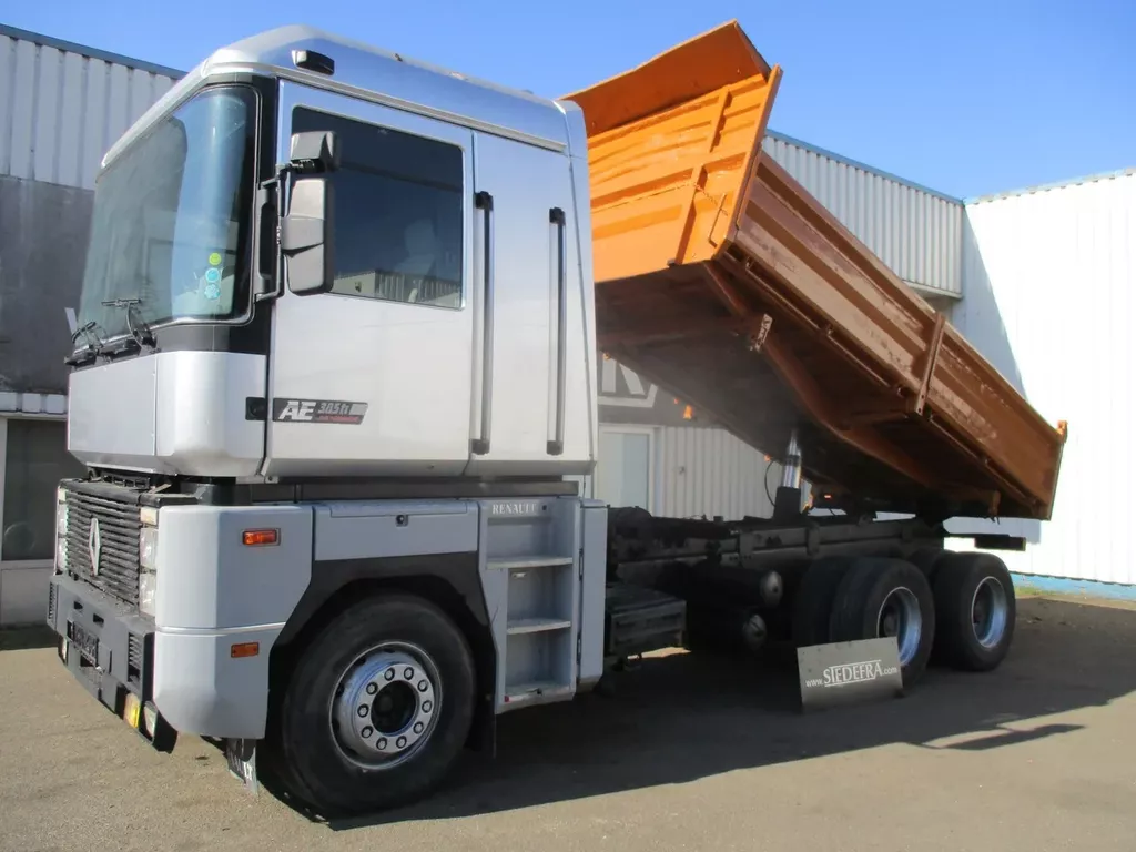 Renault Magnum AE 385 TI , 6x4, 3 Way Tipper ,Manual , Airco ,Spring suspension