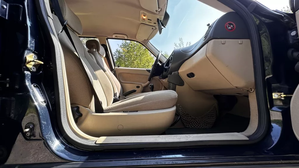 Saab 9-3 2.0 S - Airco - 2e eigenaar! Saab 9-3 2.0 S - Airco - 2e eigenaar!