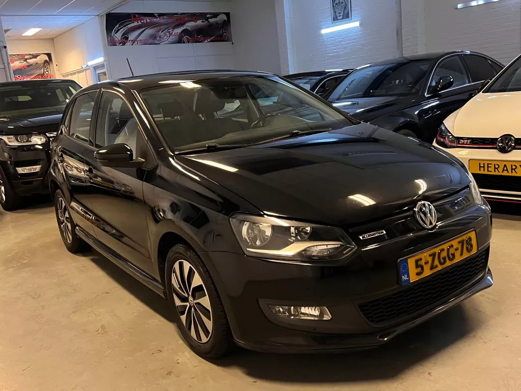 Volkswagen Polo 1.4 TDI BlueMotion 5-Doors Navi Bj-15