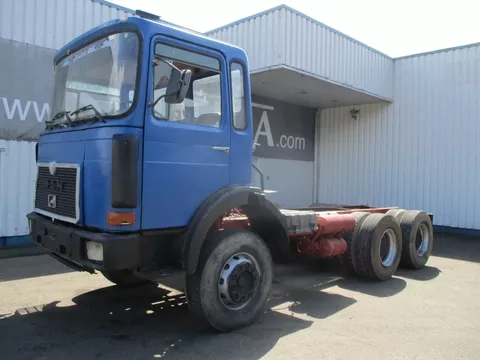 MAN 26.280 , 6x4 , ZF Manual , Spring suspension