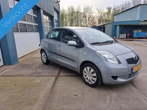 Toyota Yaris VVT i1.3 Sol. 5Drs Airco , trekh Nw APK