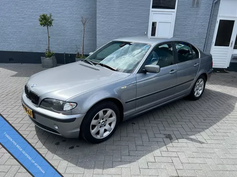 BMW 3-serie 316i | AUTOMAAT | STOELVERWARMING | LEER |