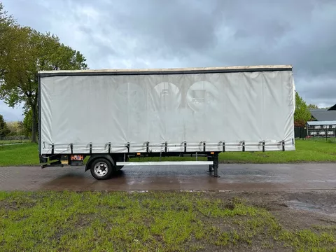kuiper BE OPLEGGER 7 TON SCHUIFZEILEN EN SCHUIFDAK
