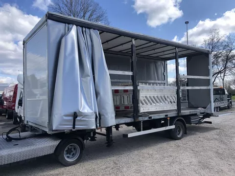 Bunk Be Oplegger 7.5 Ton Schuifzeilen Schuifdak laadklep