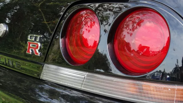 1996 Nissan Skyline JDM car for sale — photo 18 of 24