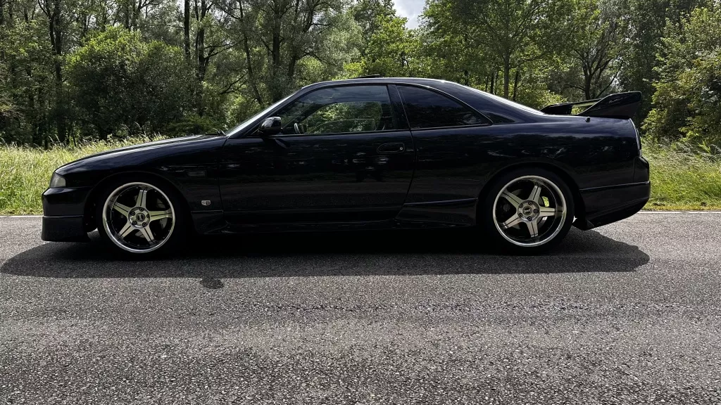 Nissan Skyline R33 GTS-T RB25DET 421 PK Nissan Skyline R33 GTS-T RB25DET 421 PK