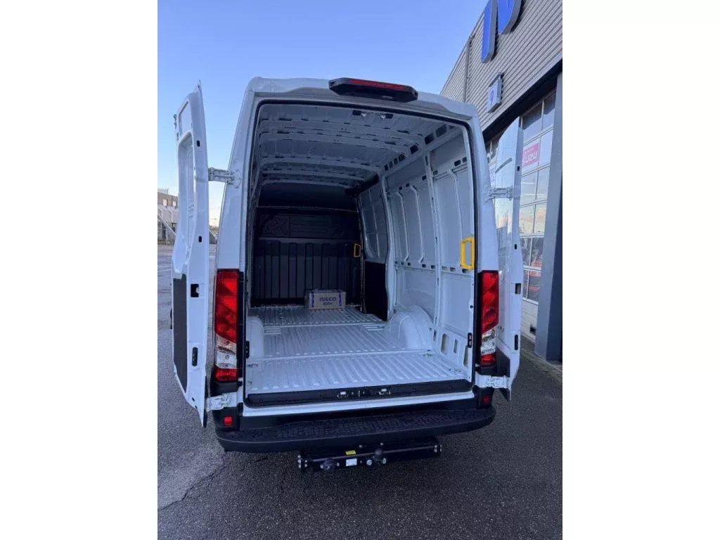 Iveco Daily Electric 38S14V 74Kw L3 H2 Iveco Daily Electric 38S14V 74Kw L3 H2