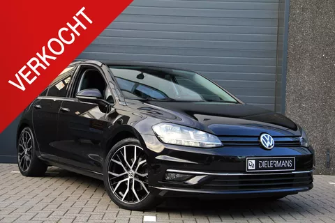 Volkswagen Golf 1.5 TSI Deep black | Apple Carplay | Adaptive cruise control | Trekhaak Volkswagen Golf 1.5 TSI Deep black | Apple Carplay | Adaptive cruise control | Trekhaak
