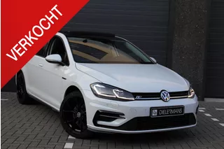 Volkswagen Golf R-Line 1.5L 150pk Panorama dak | Carplay | Full LED Matrix | Trekhaak elektrisch | Vol! | Nieuwstaat!