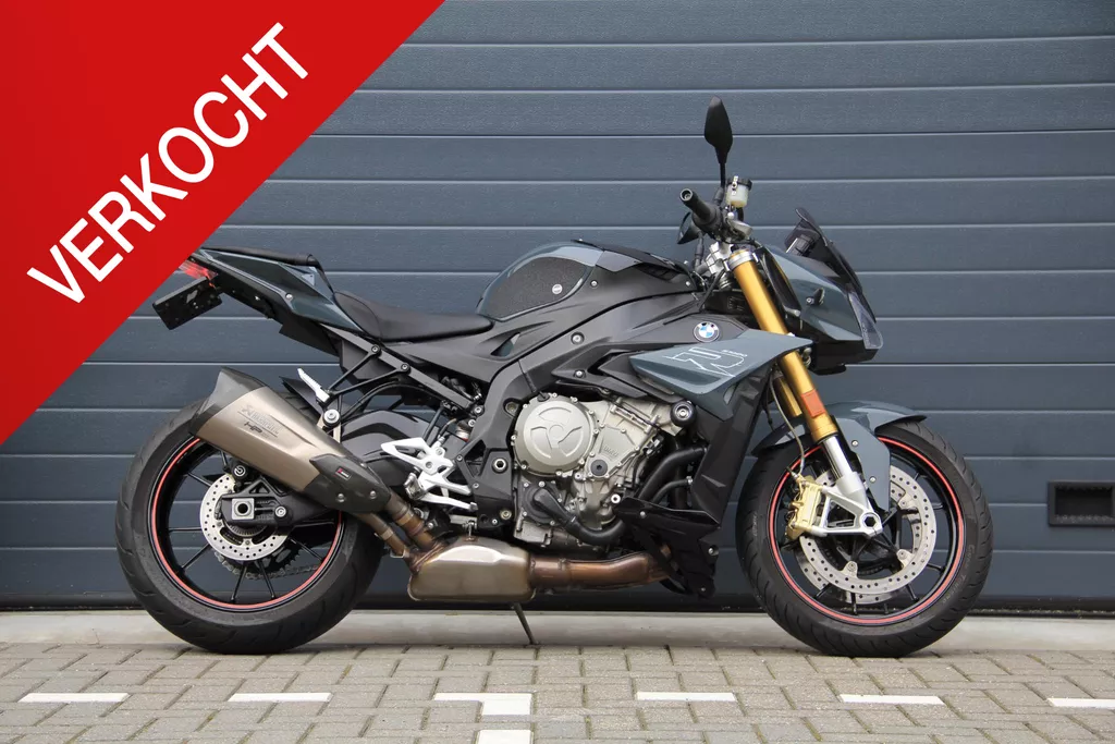 BMW S 1000 R Akrapovic | Quickshifter | Cruise control | Full LED | Absolute nieuwstaat | Bomvol