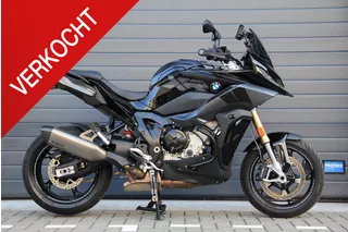 BMW S 1000 XR Triple Black | Akrapovic | Vol LED | Bomvol | Keramische coating