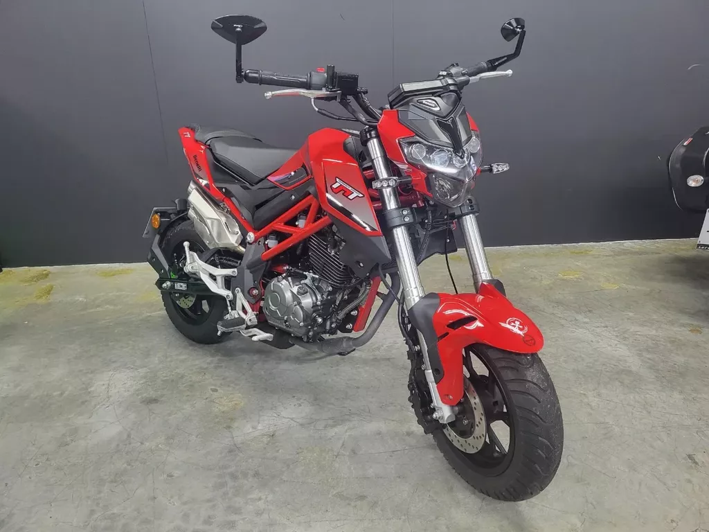 Benelli TNT 125