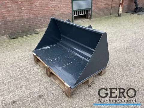 Giant Grondbak