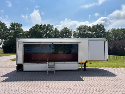 MEYVO be oplegger met div doeleinden verkoop promotie trailer