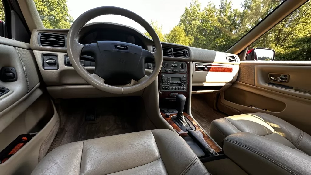 Volvo V70 2.5 - 54000 KM - NETTE STAAT **** Volvo V70 2.5 - 54000 KM - NETTE STAAT ****