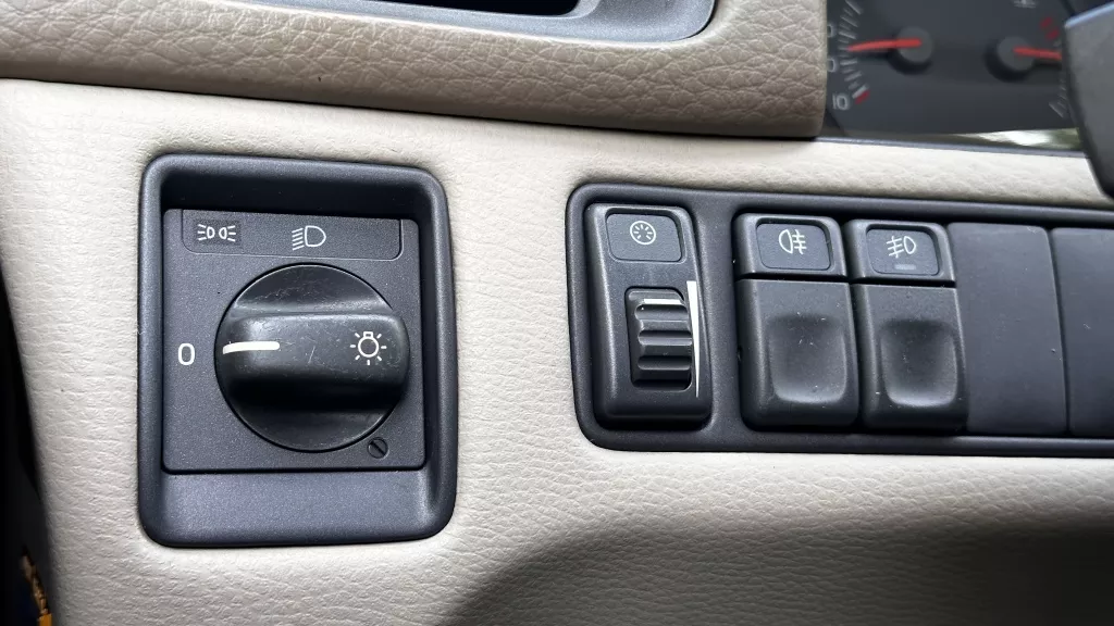 Volvo V70 2.5 - 54000 KM - NETTE STAAT **** Volvo V70 2.5 - 54000 KM - NETTE STAAT ****