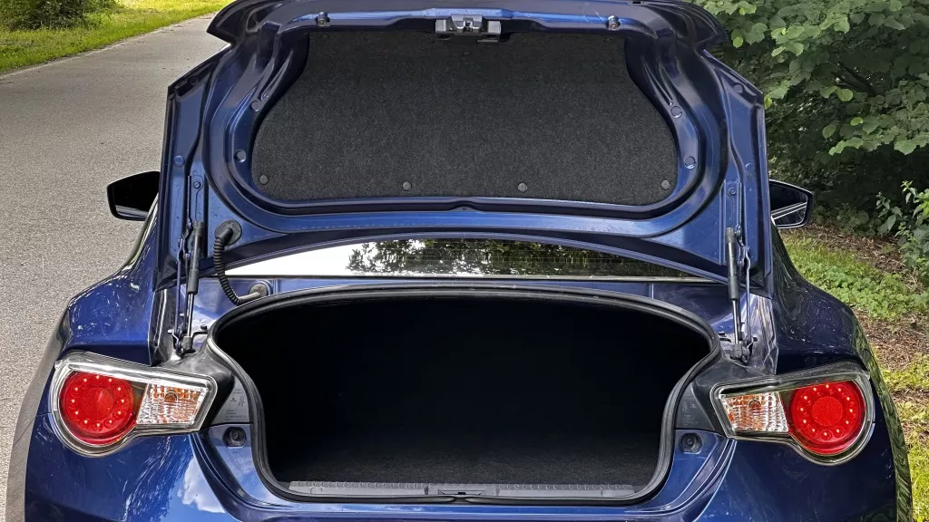 Toyota GT86 2.0i Handgeschakeld SSR Wheels Toyota GT86 2.0i Handgeschakeld SSR Wheels