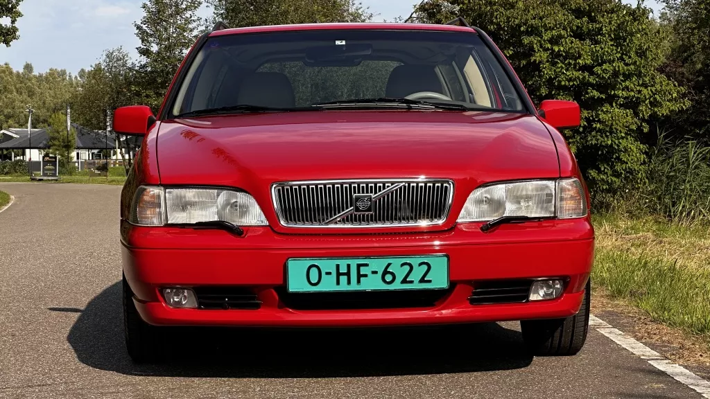 Volvo V70 2.5 - 54000 KM - NETTE STAAT **** Volvo V70 2.5 - 54000 KM - NETTE STAAT ****