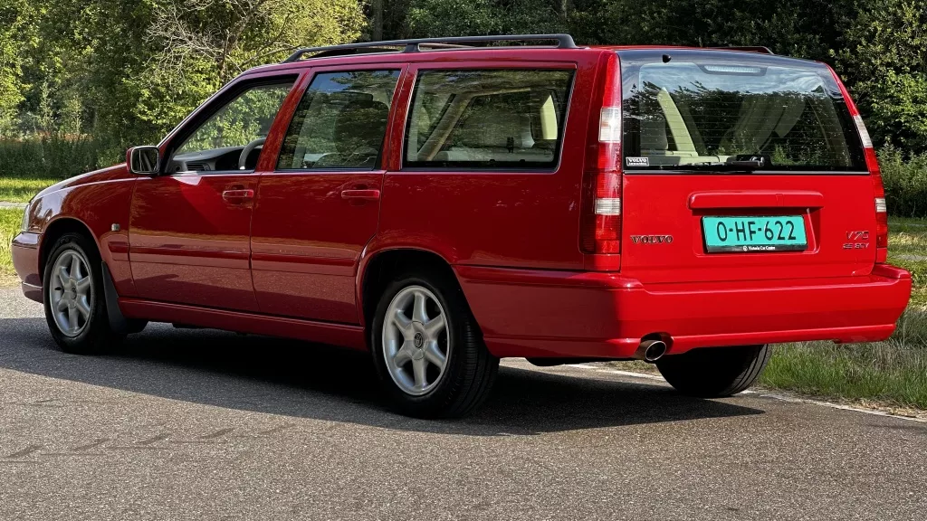 Volvo V70 2.5 - 54000 KM - NETTE STAAT **** Volvo V70 2.5 - 54000 KM - NETTE STAAT ****