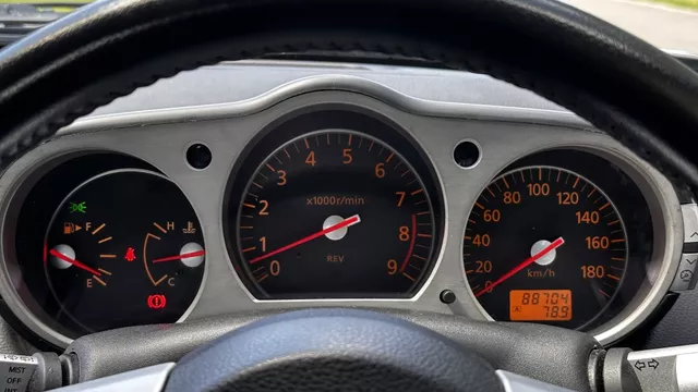 2008 Nissan Fairlady Z JDM car for sale — photo 11 of 25