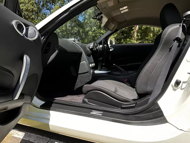 2008 Nissan Fairlady Z JDM car for sale — photo 9 of 25