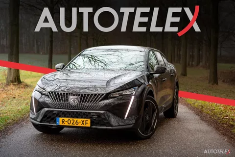 Peugeot 408 1.6 HYbrid 225 EAT8 GT Peugeot 408 1.6 HYbrid GT 225 EAT8