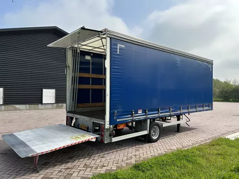Veldhuizen Be oplegger 5.5 ton schuifzeilen met laadklep 1000 kg