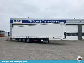K&auml;ssbohrer SCS X+ / 90 - 12 / 27 Schuifzeilen multiplex vloer met palletkist 30 Europallets