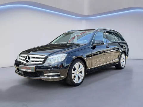 Mercedes-Benz C-klasse Estate 200 CGI BlueEFFICIENCY Avantgarde Mercedes-Benz C-klasse Estate 200 CGI BlueEFFICIENCY Business Class Avantgarde /Apple Carplay/Cruise&amp;Clima Control/Trekhaak/Half Leder/Stoelverw/Navi/(MET GARANTIE*)