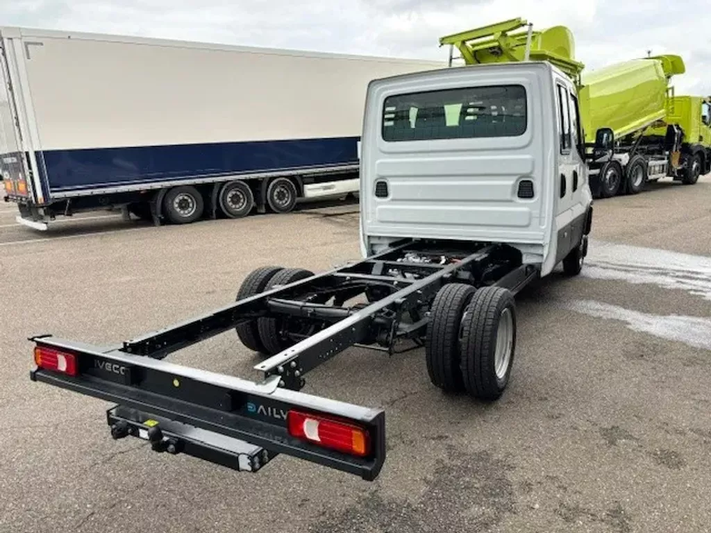Iveco Daily Electric 42C14DE 74Kw dubbele cabine Iveco Daily Electric 42C14DE 74Kw dubbele cabine