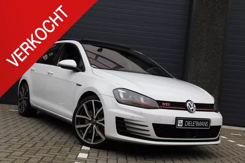 Volkswagen Golf 2.0 TSI GTI Performance Full LED Matrix! | Panoramadak | Bomvol! Volkswagen Golf 2.0 TSI GTI Performance Full LED Matrix! | Panoramadak | Bomvol!