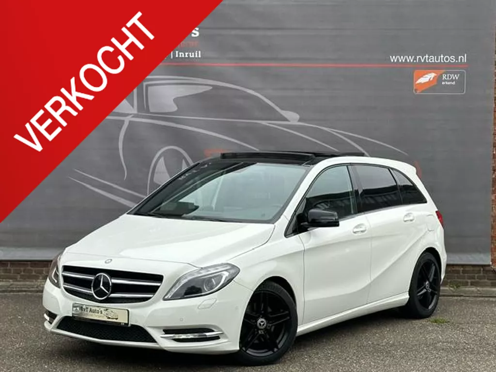 Mercedes-Benz B-klasse 180 Ambition Panoramadak,Xennon,Halfleder,Navi ,Car-pass