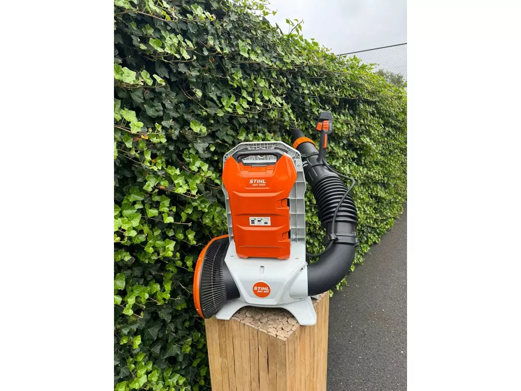 Stihl BGA 300.0 ruggedragen bladblazer - demo 2024