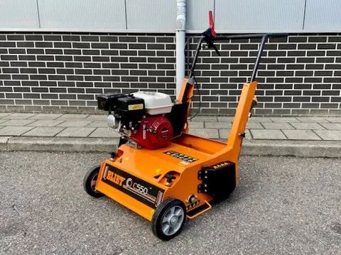 Eliet C550ZR COLLECTOR VERTICUTEERMACHINE