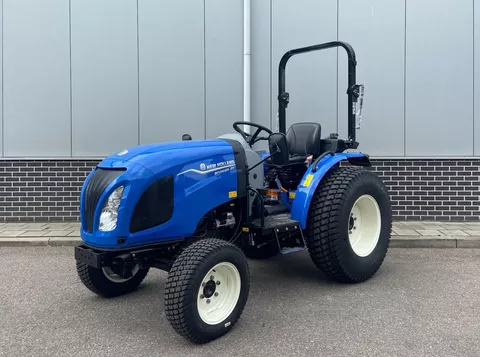 New Holland BOOMER 40 ROPS HST STAGE V