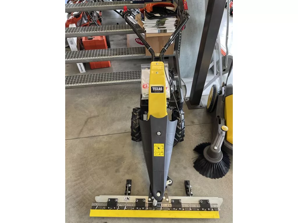 TEXAS ACCU GAZONMAAIER RAZOR 4200 Li
