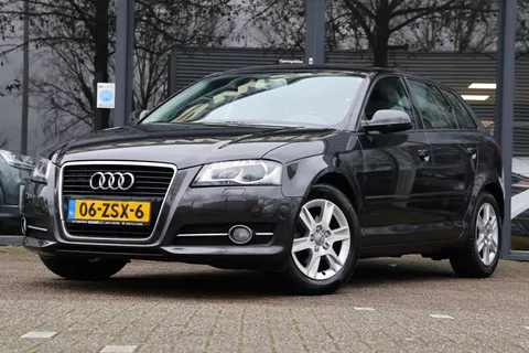 Audi A3 Sportback 1.2 TFSI Attraction Ad|S-tronic|Navi|Climate|PDC