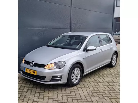 Volkswagen Golf 1.6 TDI Comfortline BlueMotion Volkswagen Golf 1.6 TDI Comfortline BlueMotion