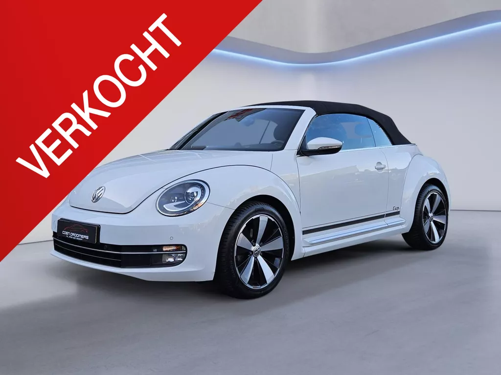 Volkswagen Beetle 1.2 TSI Design Cup Edition Cabrio/Apple Carplay/Vol leder/Xenon/Stoelverwarming/Clima&amp;Cruise Control/Parkeersens V+A/Dodehoek&amp;Licht&amp;Regensensor/Lendesteun/Navi/(MET GARANTIE*)