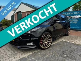 Ford Focus Wagon 2.0 ST-3|CRUISE CONTROL|CAMERA+PDC|LEDER|LED&amp;XENON|NAVIGATIE