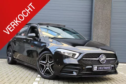Mercedes-Benz A-klasse 200 Business Solution AMG Panorama dak | Sfeerverlichting | 10.25 inch Display | Bom en Bomvol! Mercedes-Benz A-klasse 200 Business Solution AMG Panorama dak | Sfeerverlichting | 10.25 inch Display | Bom en Bomvol!