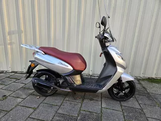 Peugeot KISBEE